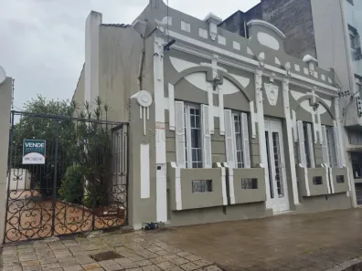 Casa com 3 Quartos à venda, 348m² no Centro, Bagé
