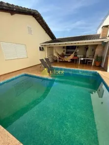 Casa com 4 Quartos à venda, 253m² no Morada da Colina, Uberlândia