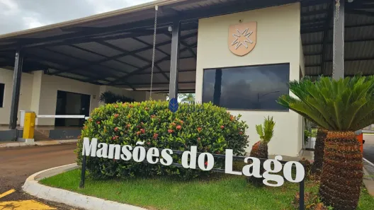 Lote/Terreno à venda, 2039m² no Jardim Santa Cecília, Anápolis