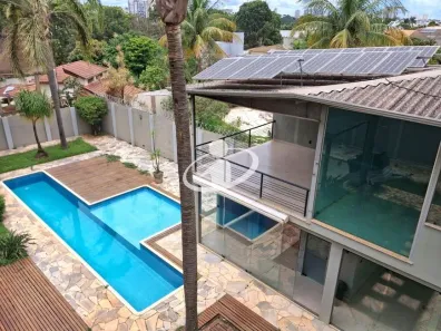 Casa com 3 Quartos para alugar, 630m² no Cidade Jardim, Uberlândia
