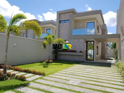 Casa com 4 Quartos à venda, 180m² no Urucunema, Eusébio