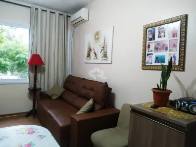 Apartamento com 2 Quartos à venda, 55m² no Passo da Areia, Porto Alegre