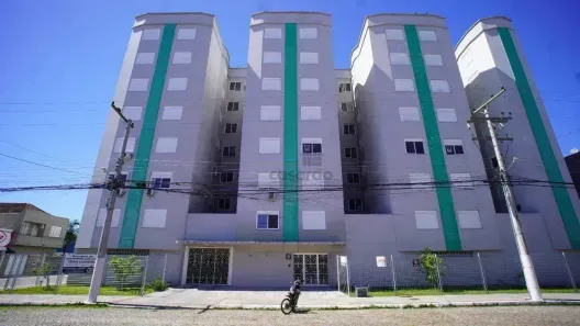Apartamento com 2 Quartos para alugar, 52m² no Centro, Pelotas