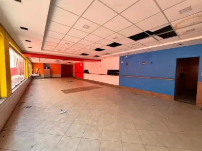 Ponto Comercial para alugar, 374m² no Santo Amaro, São Paulo