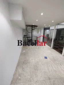 Ponto Comercial à venda, 100m² no Centro, Rio de Janeiro