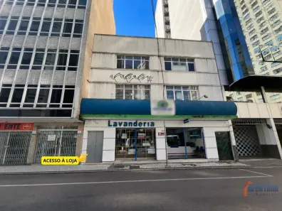 Ponto Comercial para alugar, 124m² no Centro, Curitiba
