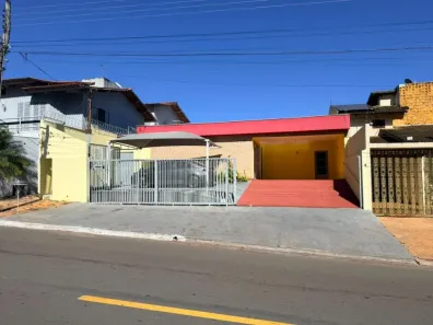 Imóvel Comercial com 3 Quartos para alugar, 401m² no Jardim América, Goiânia