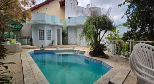 Casa com 4 Quartos à venda, 600m² no São Francisco, Niterói