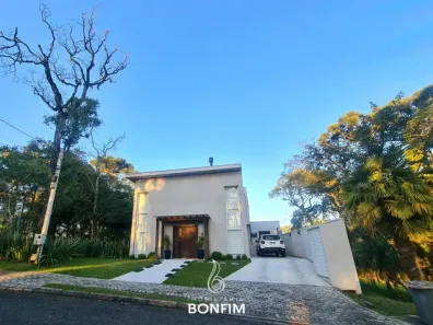 Casa de Condomínio com 4 Quartos à venda, 345m² no Novo Mundo, Curitiba