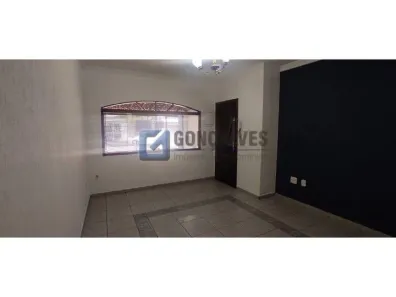 Sobrado com 3 Quartos à venda, 190m² no Vila Scarpelli, Santo André