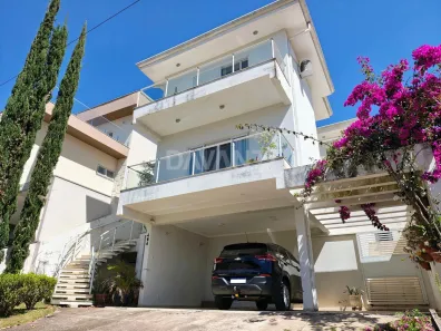 Casa de Condomínio com 3 Quartos à venda, 230m² no Pinheirinho, Vinhedo