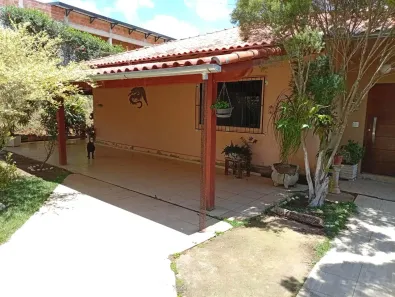 Fazenda/Sítio com 4 Quartos à venda, 1450m² no Filgueiras, Juiz de Fora