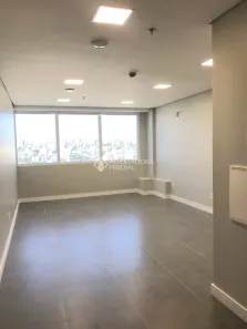 Sala Comercial à venda, 31m² no Santana, Porto Alegre