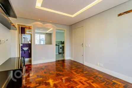 Apartamento com 2 Quartos à venda, 69m² no Mont Serrat, Porto Alegre
