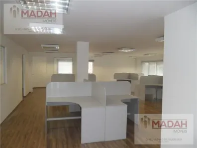 Sala Comercial para alugar, 200m² no Alto de Pinheiros, São Paulo