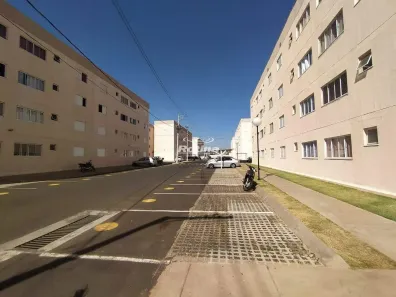 Apartamento com 2 Quartos para alugar, 50m² no Grand Ville, Uberlândia