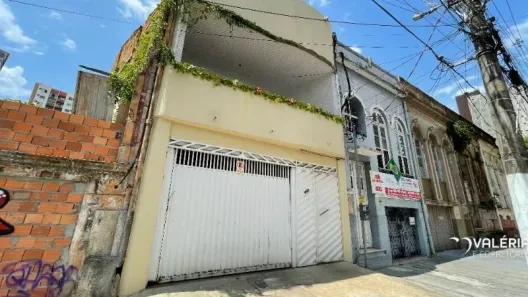Casa com 3 Quartos para alugar, 411m² no Batista Campos, Belém