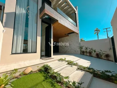 Sobrado com 4 Quartos à venda, 252m² no , Matinhos