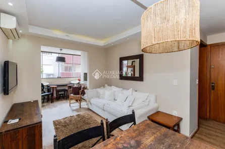 Apartamento com 2 Quartos para alugar, 67m² no Jardim Itu, Porto Alegre