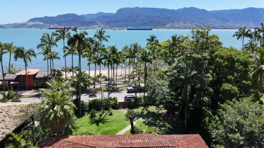 Casa com 4 Quartos à venda, 250m² no Perequê, Ilhabela