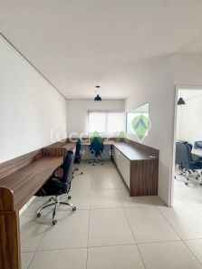 Sala Comercial à venda, 31m² no Centro, Jacareí