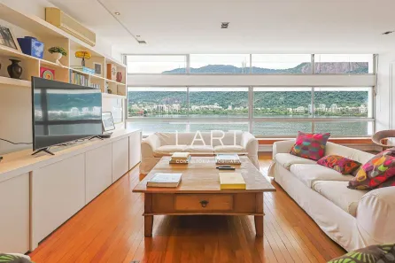 Apartamento com 4 Quartos à venda, 240m² no Lagoa, Rio de Janeiro