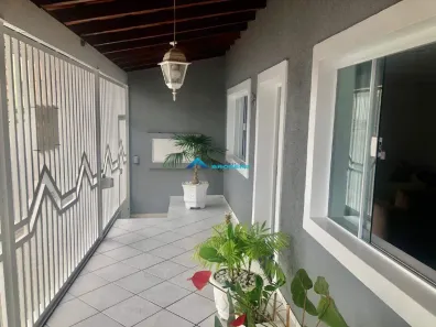 Casa com 2 Quartos à venda, 199m² no Vila Maringá, Jundiaí