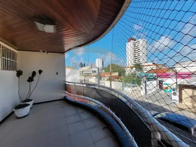 Casa com 5 Quartos à venda, 200m² no Treze de Julho, Aracaju