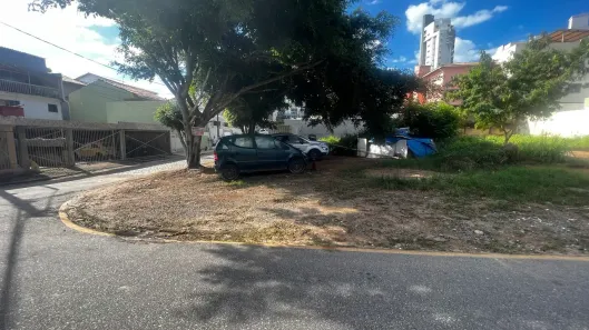Lote/Terreno à venda, 450m² no Glória, Macaé