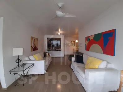 Apartamento com 3 Quartos para alugar, 132m² no Moema, São Paulo