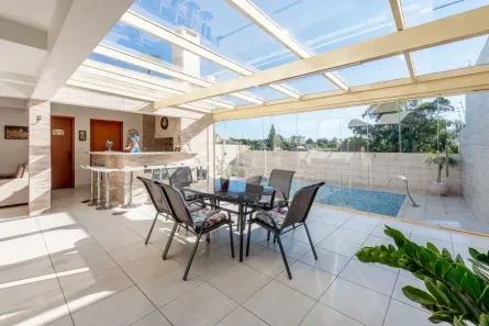 Casa com 5 Quartos à venda, 326m² no Jardim Itu, Porto Alegre