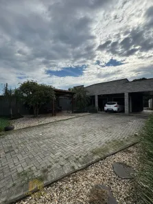 Casa com 2 Quartos à venda, 105m² no Adhemar Garcia, Joinville