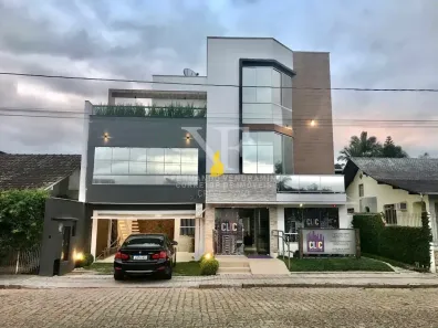 Sobrado com 3 Quartos à venda, 300m² no Centro, Timbó