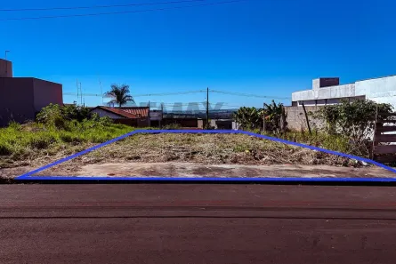 Lote/Terreno à venda, 255m² no Jardim Esmeralda, Araras