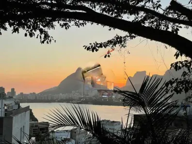 Apartamento com 5 Quartos à venda, 250m² no Lagoa, Rio de Janeiro