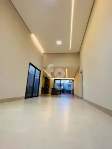 Casa com 3 Quartos à venda, 162m² no Grand Ville, Uberlândia