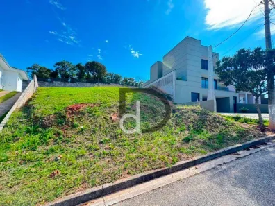 Lote/Terreno à venda, 571m² no Picollo Villaggio, Louveira