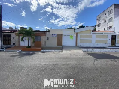 Casa com 4 Quartos para alugar, 100m² no Suíça, Aracaju