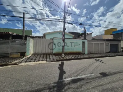 Casa com 2 Quartos à venda, 220m² no Vila Jardini, Sorocaba