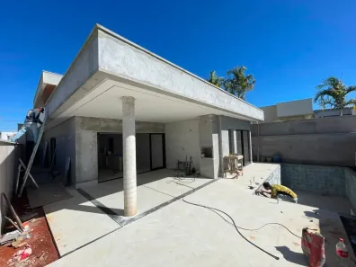 Casa de Condomínio com 3 Quartos à venda, 185m² no Jardins Nápoles, Senador Canedo