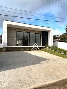 Casa de Condomínio com 3 Quartos à venda, 240m² no Jardim Estância Brasil, Atibaia