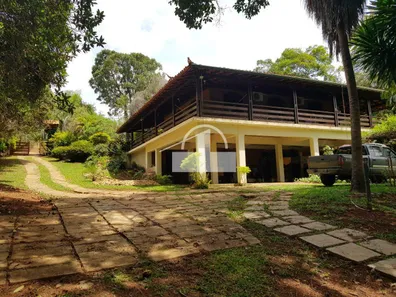 Fazenda/Sítio com 3 Quartos à venda, 300m² no Quintas do Lago I, Sete Lagoas