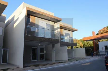 Casa de Condomínio com 4 Quartos à venda, 191m² no Jardim Atlântico, Goiânia