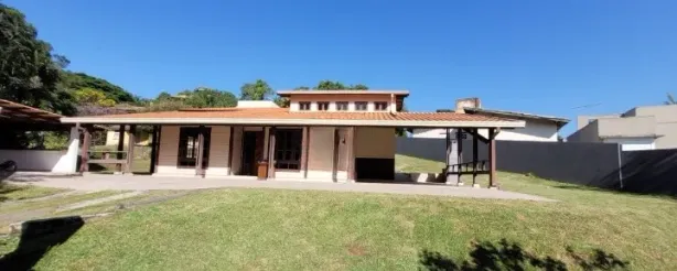 Casa com 5 Quartos para alugar, 300m² no Granja Viana II, Cotia