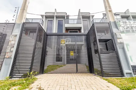 Casa com 3 Quartos à venda, 130m² no Uberaba, Curitiba