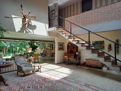 Casa com 5 Quartos para alugar, 390m² no Alto de Pinheiros, São Paulo