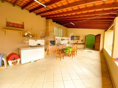 Casa com 3 Quartos à venda, 1000m² no Recanto dos Dourados, Campinas