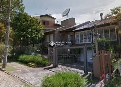 Casa com 3 Quartos para alugar, 326m² no Ipanema, Porto Alegre