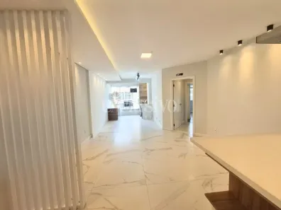 Apartamento com 2 Quartos à venda, 82m² no Coqueiros, Florianópolis