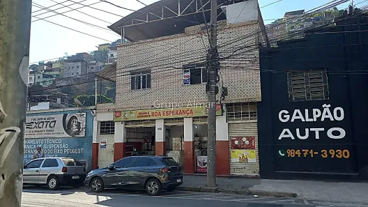 Ponto Comercial com 3 Quartos à venda, 280m² no Vitorino Braga, Juiz de Fora